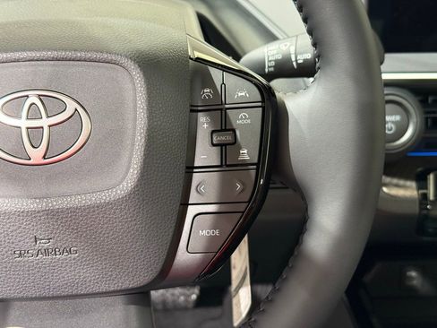 New 2026 Toyota Prius XLE image 24