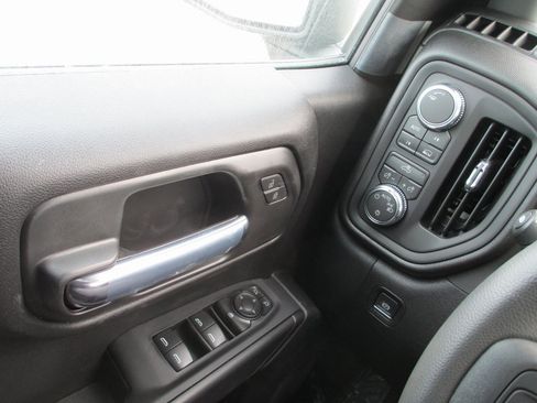 New 2026 GMC Sierra 1500 Pro w/ Pro Value Package image 18