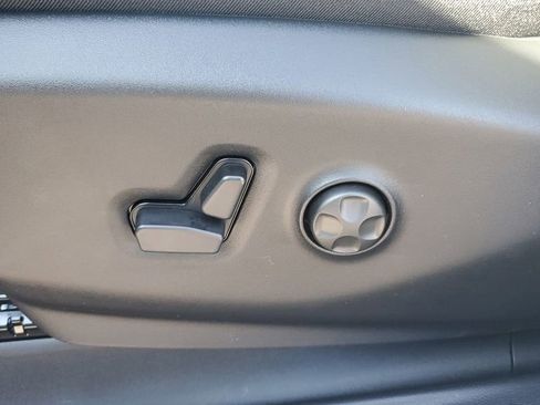 New 2026 Chrysler Pacifica Select image 20