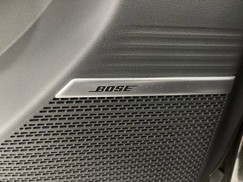 Used 2024 Hyundai Santa Fe Limited image 30