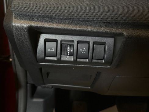 Used 2024 Subaru Outback Premium image 17