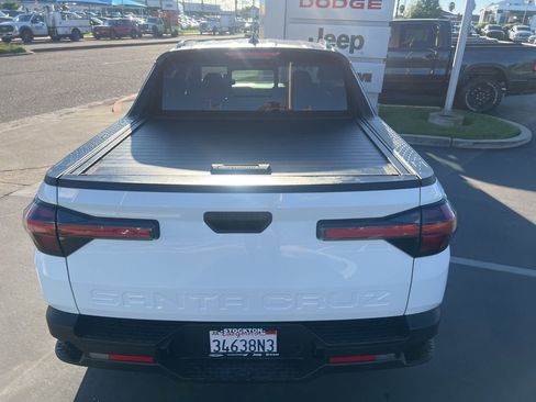 Used 2022 Hyundai Santa Cruz SEL w/ Activity Package image 16