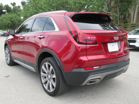 Used 2023 Cadillac XT4 Premium Luxury w/ Driver Assist Package FWD image 4