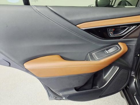 Used 2020 Subaru Outback Touring w/ Popular Package #2 image 9