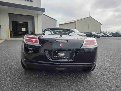 Used 2007 Saturn Sky w/ Premium Trim Pkg image 4