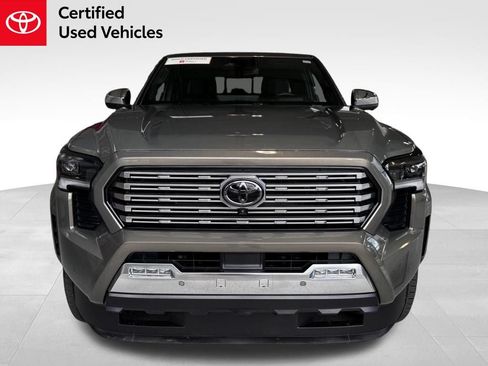 Certified 2025 Toyota Tacoma Limited AWD/4WD image 2