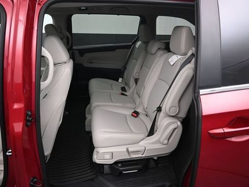 New 2026 Honda Odyssey EX-L image 10