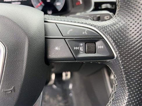 Used 2021 Audi SQ7 Premium Plus w/ Executive Package image 23