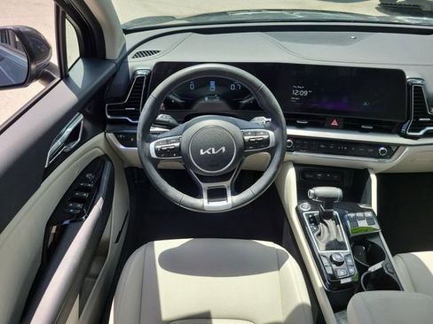 Certified 2024 Kia Sportage EX FWD image 15