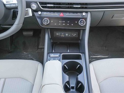 New 2026 Hyundai Sonata SEL image 14