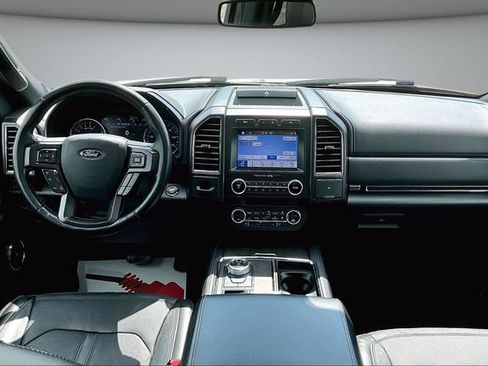 Used 2019 Ford Expedition Limited w/ Equipment Group 301A RWD image 7
