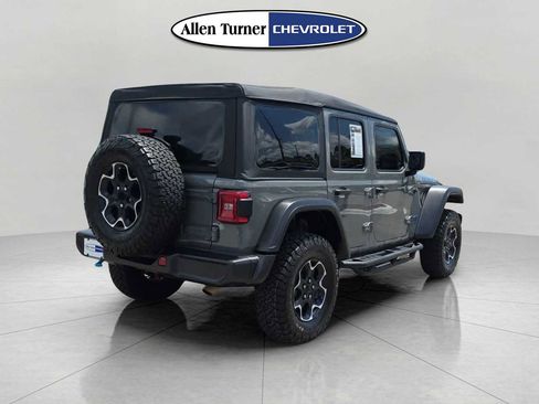 Used 2023 Jeep Wrangler Unlimited Rubicon 4xe AWD/4WD image 4
