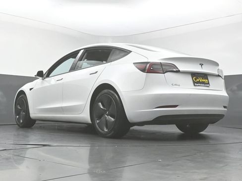 Used 2020 Tesla Model 3 Standard Range Plus RWD image 38