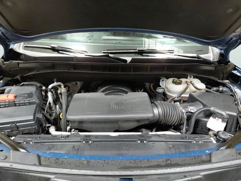 Used 2025 Chevrolet Suburban Premier AWD/4WD image 14