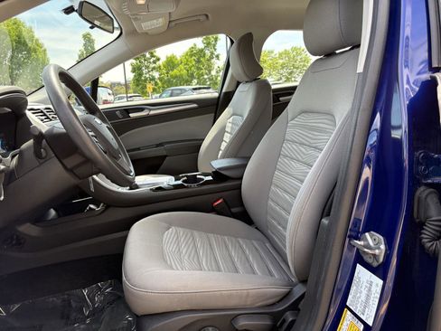 Used 2016 Ford Fusion S w/ Equipment Group 101A FWD image 15