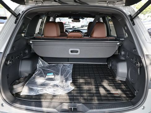 Used 2025 Subaru Forester Touring AWD/4WD image 30