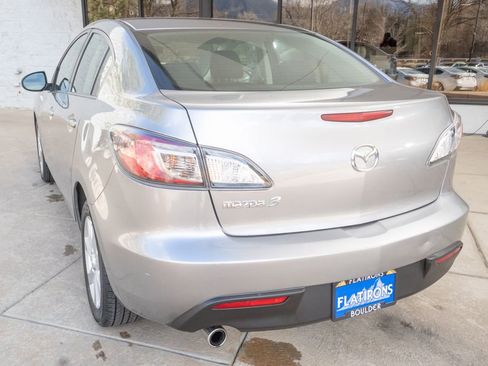 Used 2011 MAZDA MAZDA3 i Touring image 5