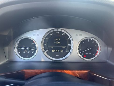 Used 2010 Mercedes-Benz GLK 350 4MATIC image 11