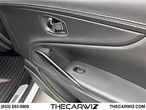 Used 2021 Aston Martin DBX AWD/4WD image 89