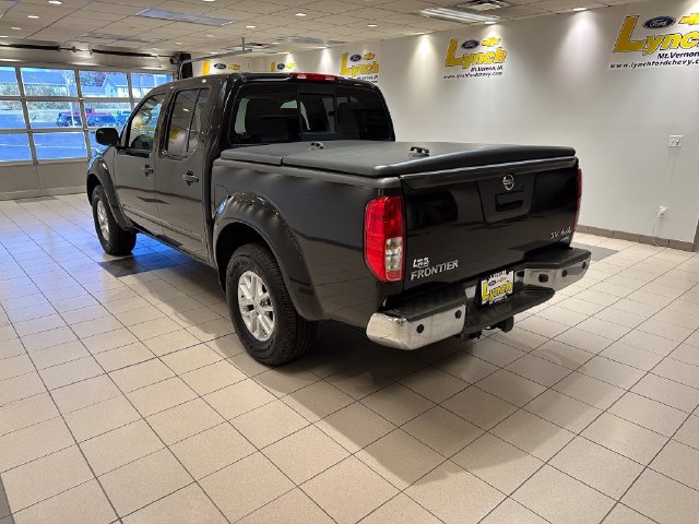 Used 2017 Nissan Frontier SV w/ SV Value Truck Package AWD/4WD image 14