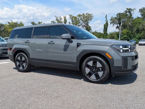 New 2026 Hyundai Santa Fe SE image 2