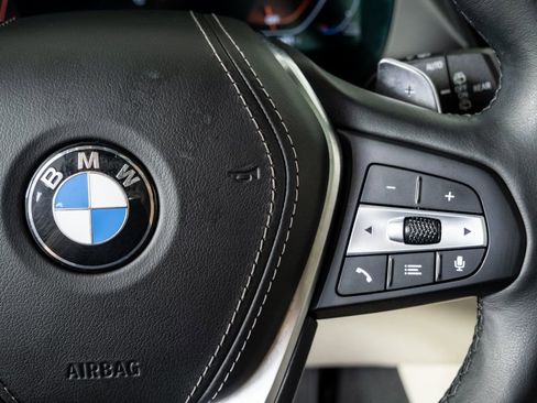 Used 2022 BMW X5 sDrive40i w/ Premium Package image 10