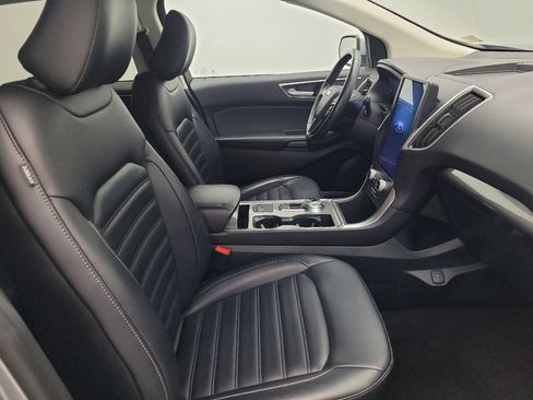 Used 2024 Ford Edge SEL image 21