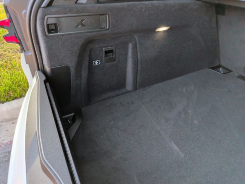 Used 2026 BMW X5 xDrive40i w/ Climate Comfort Package AWD/4WD image 36