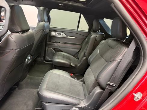 Used 2025 Ford Explorer ST w/ Sun And Sound Package AWD/4WD image 20