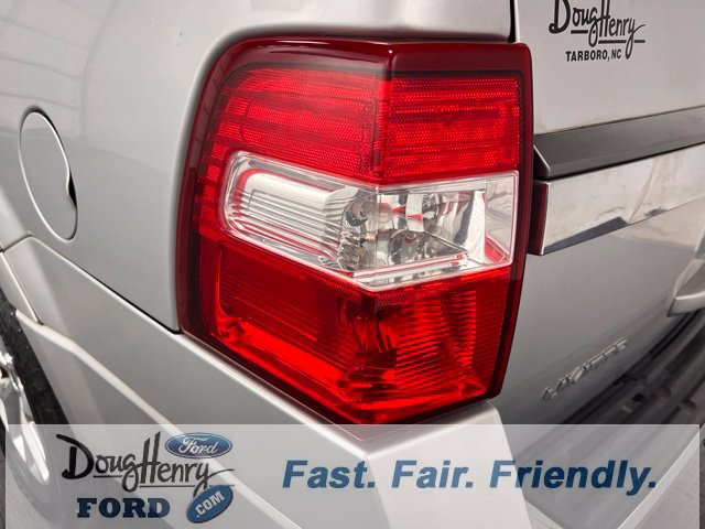 Used 2017 Ford Expedition EL Limited RWD image 19