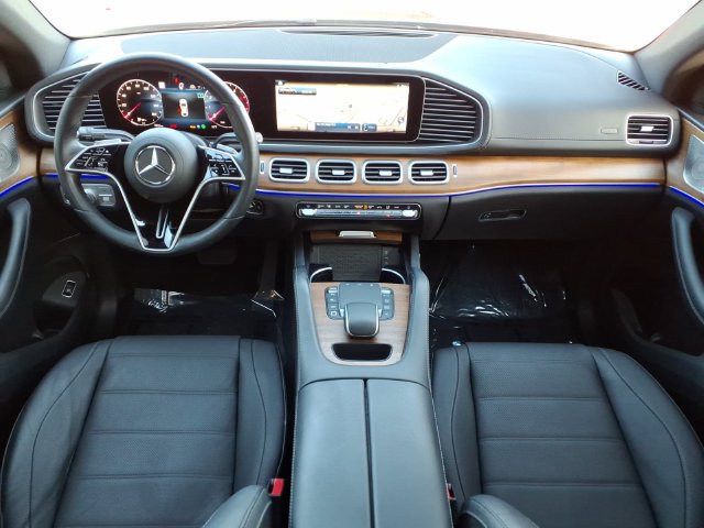 Certified 2025 Mercedes-Benz GLE 450 4MATIC Coupe image 4