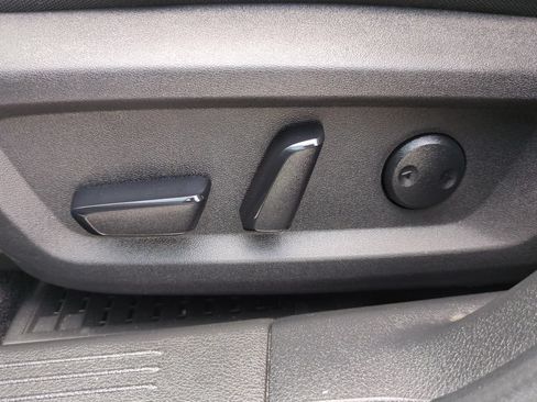 Certified 2024 Nissan Rogue SL w/ SL Premium Package FWD image 16