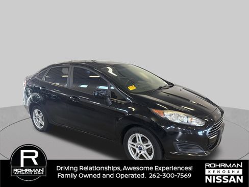 Used 2017 Ford Fiesta SE FWD image 7