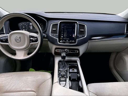 Used 2019 Volvo XC90 T6 Momentum w/ Advanced Package AWD/4WD image 15