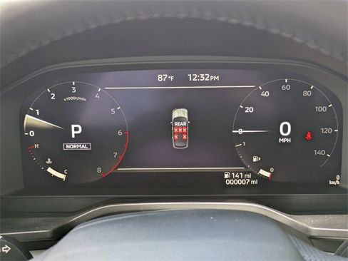 New 2025 Mitsubishi Outlander SE image 31