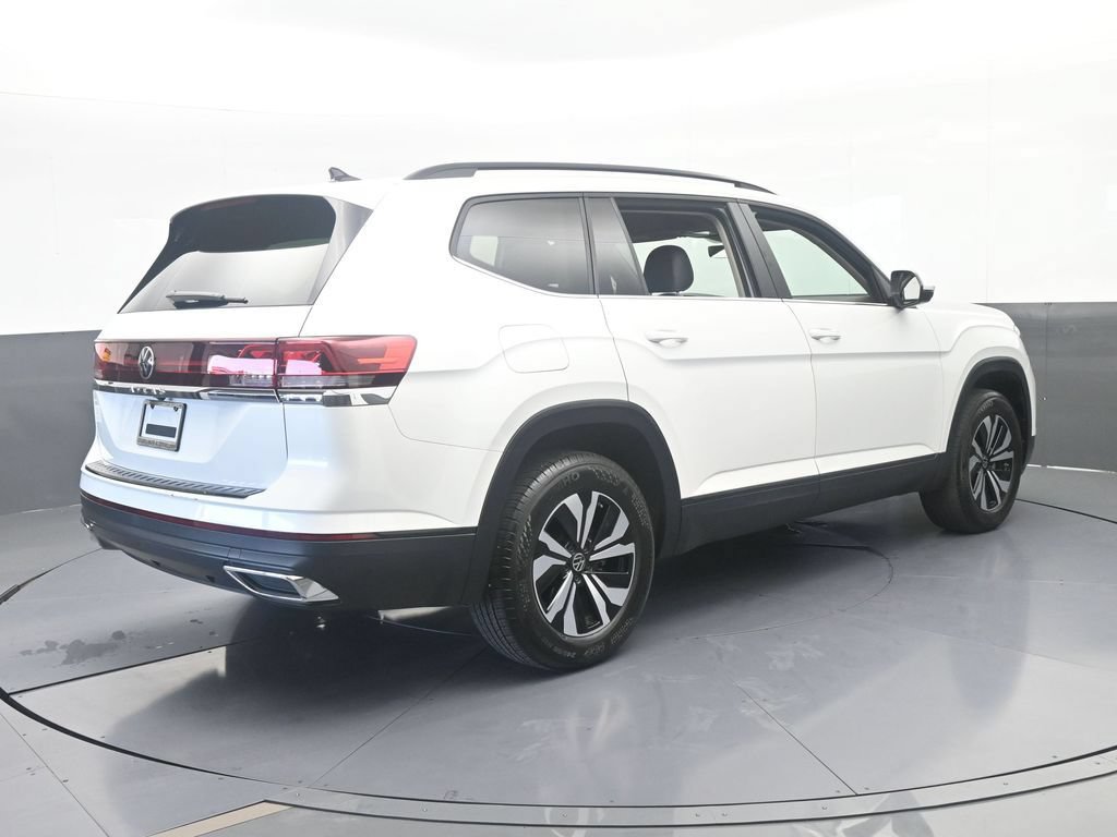 Used 2026 Volkswagen Atlas SE FWD image 6