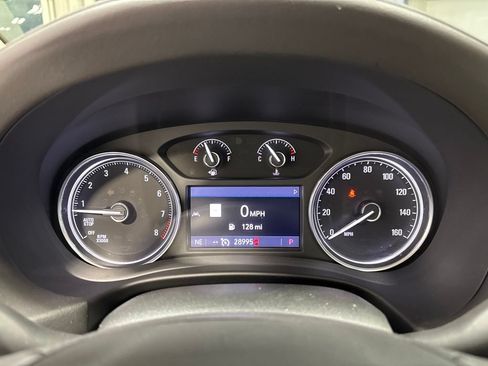 Used 2023 Buick Enclave Essence w/ Experience Buick Package AWD/4WD image 18