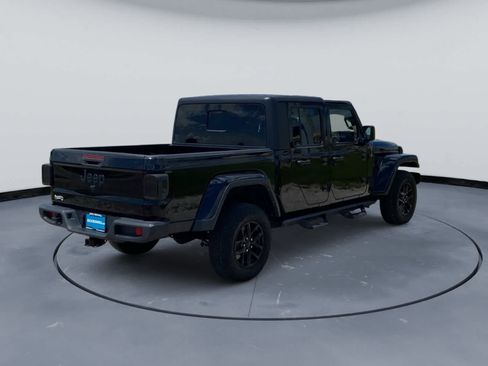Used 2022 Jeep Gladiator Sport AWD/4WD image 8