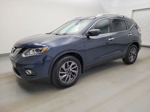 Used 2016 Nissan Rogue SL w/ SL Premium Package image 2