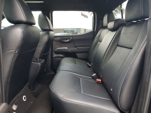 Used 2023 Toyota Tacoma Limited image 8