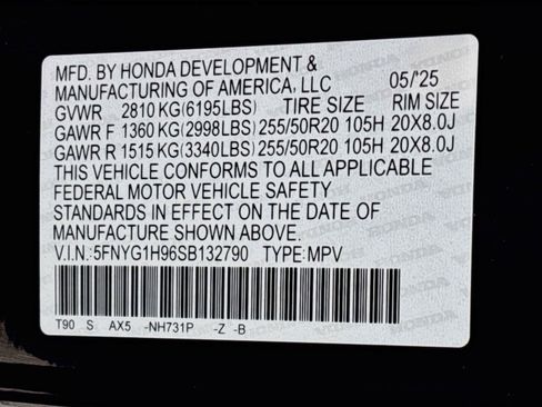 Certified 2025 Honda Pilot Black Edition image 39