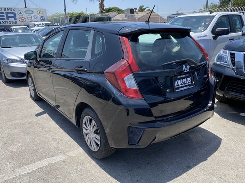 Used 2017 Honda Fit LX image 10