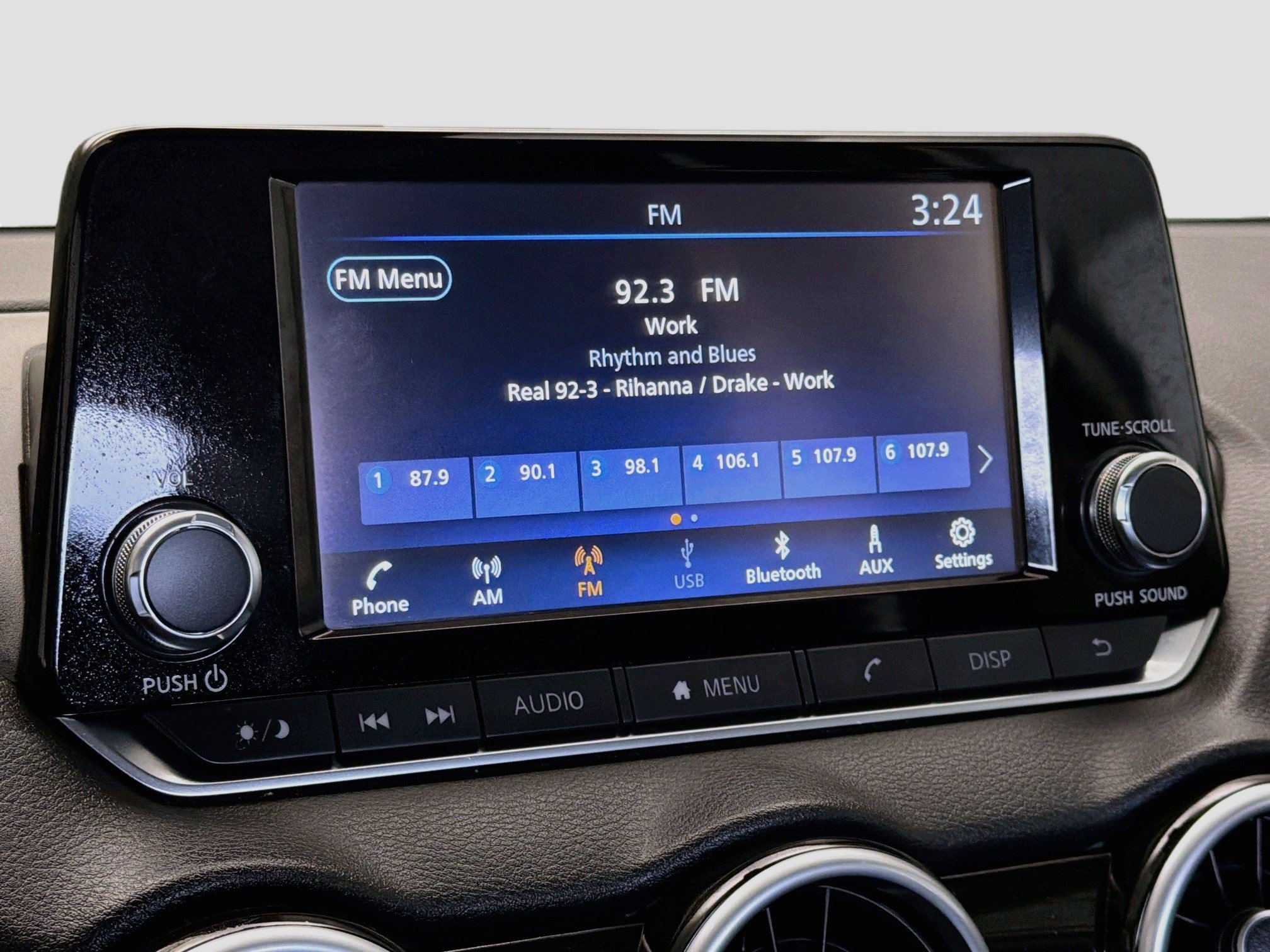 Used 2025 Nissan Sentra S FWD image 9