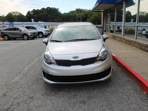 Used 2016 Kia Rio LX w/ Power Package image 2