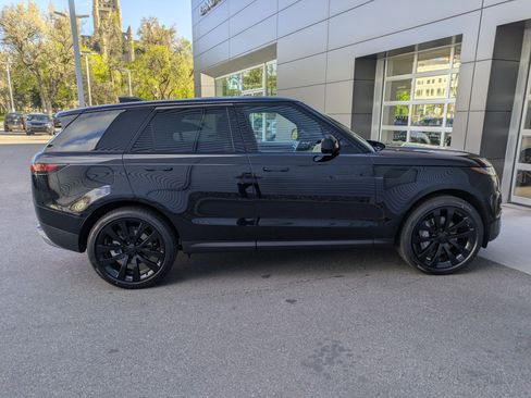 New 2026 Land Rover Range Rover Sport SE AWD/4WD image 4