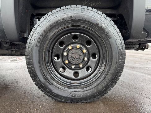 Used 2018 Chevrolet Silverado 3500 LT image 13