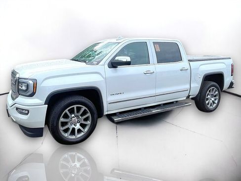 Used 2017 GMC Sierra 1500 Denali AWD/4WD image 2