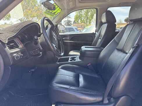 Used 2007 Chevrolet Tahoe LT w/ LT Preferred Equipment Group image 3