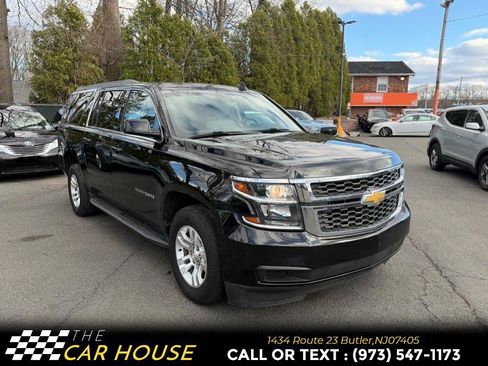 Used 2018 Chevrolet Suburban LT AWD/4WD image 5