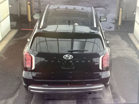 Used 2023 Hyundai Palisade Calligraphy AWD/4WD image 16
